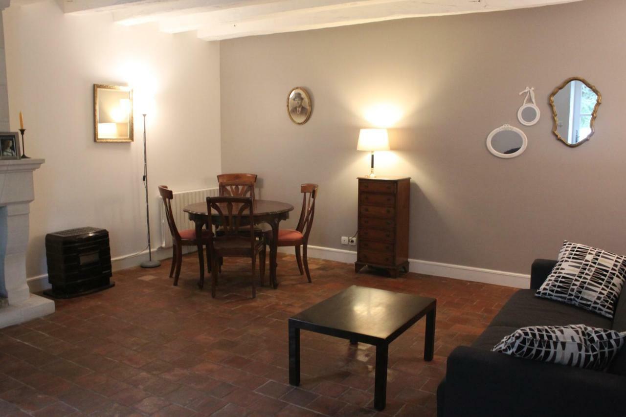 Bed and Breakfast Bella Simonetta Francueil Экстерьер фото